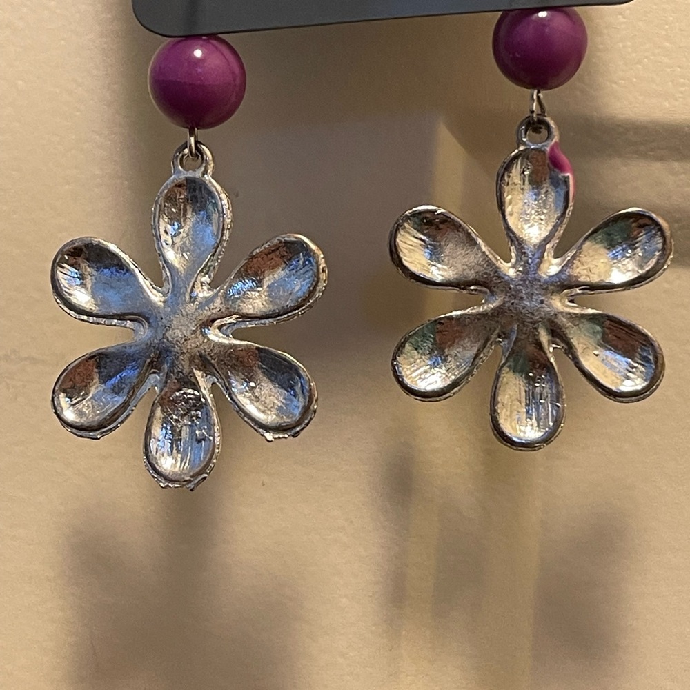 Fun Flower Earrings..!!! - Picture 2 of 2